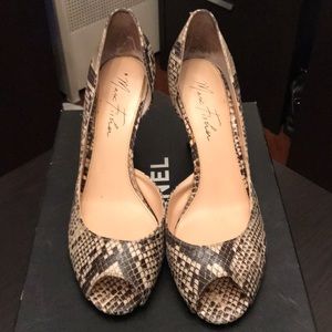 Snake skin shoes